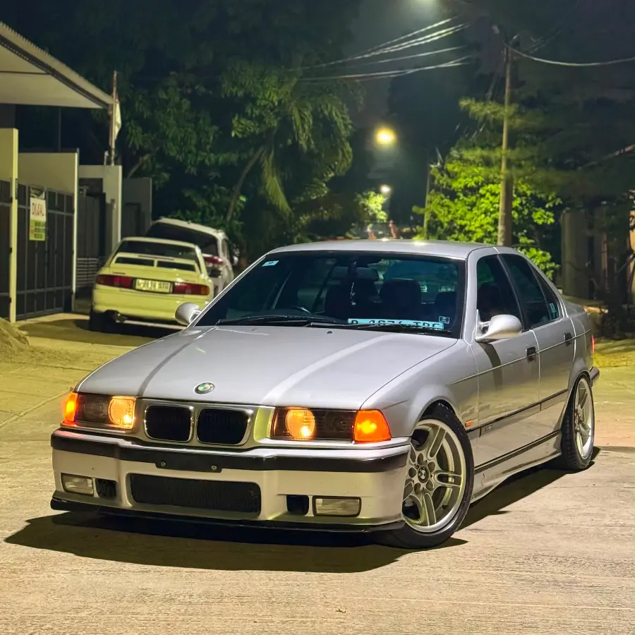 BMW E36 323i 1997