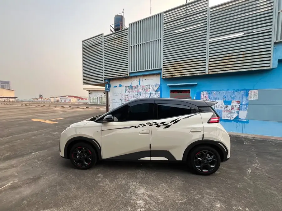BYD Atto 1 Premium 2025