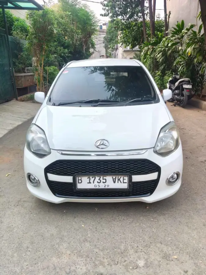 Daihatsu Ayla 1.0 D 2015