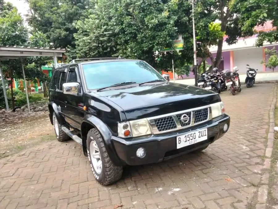 Nissan Terrano Spirit 2005