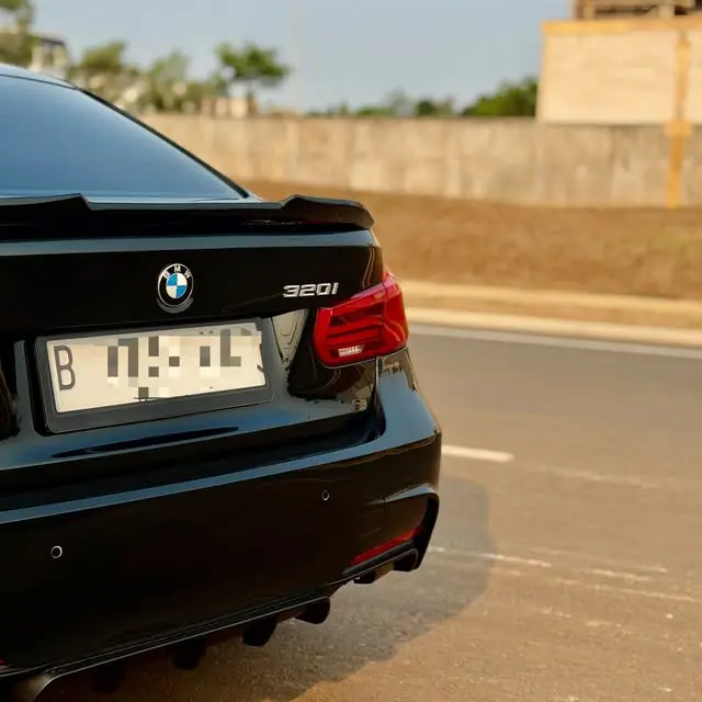 BMW F30 320i 2017