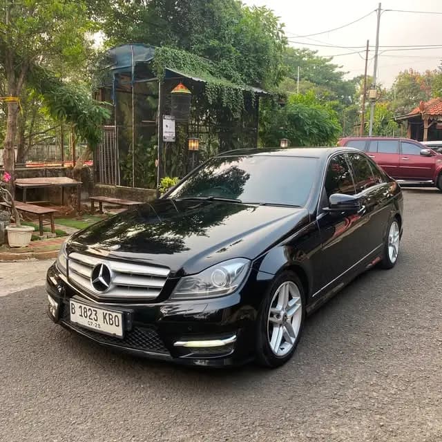 Mercedes-Benz C 250 AMG Line 2013
