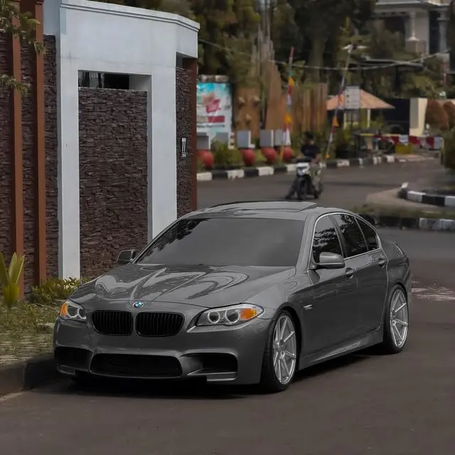 BMW F10 528i 2013
