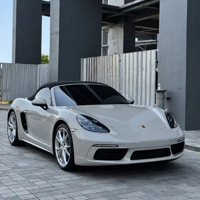 Porsche Boxster 718 2024