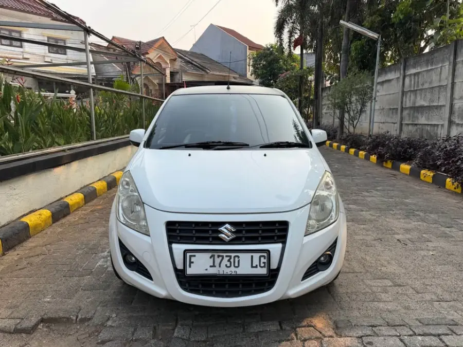 Suzuki Splash GL 2014