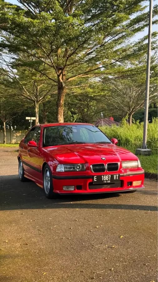 BMW E36 323i 1997