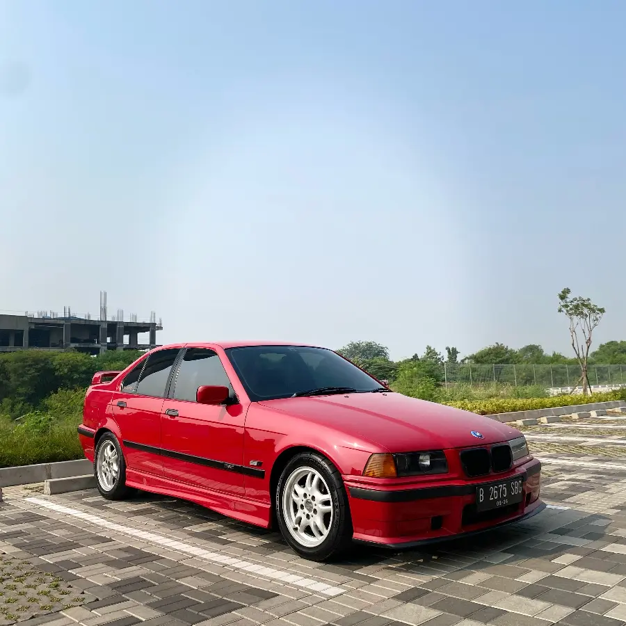 BMW E36 323i 1996