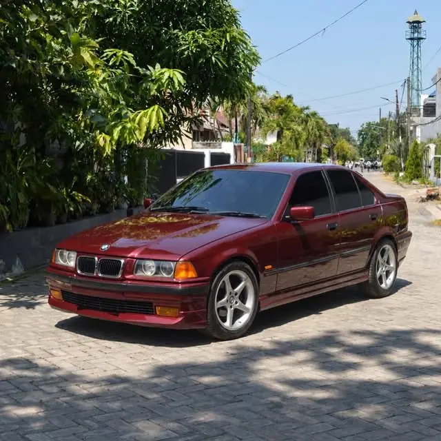 BMW E36 323i 1998
