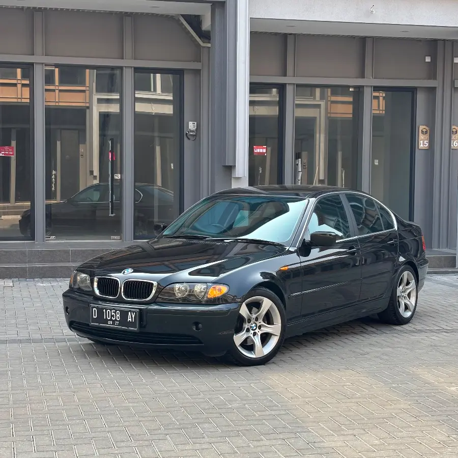 BMW E46 325i 2002