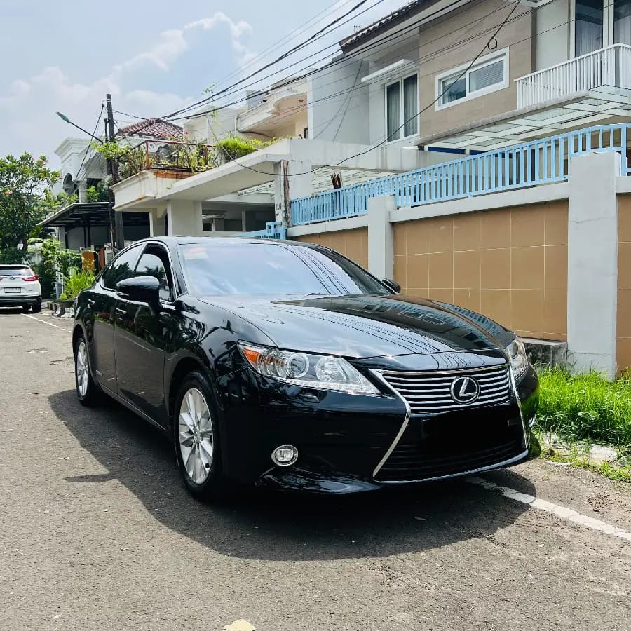 Lexus ES 300h 2014