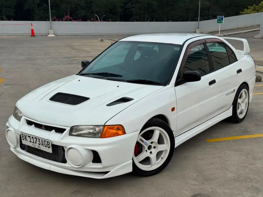 Mitsubishi Lancer Evolution 1998