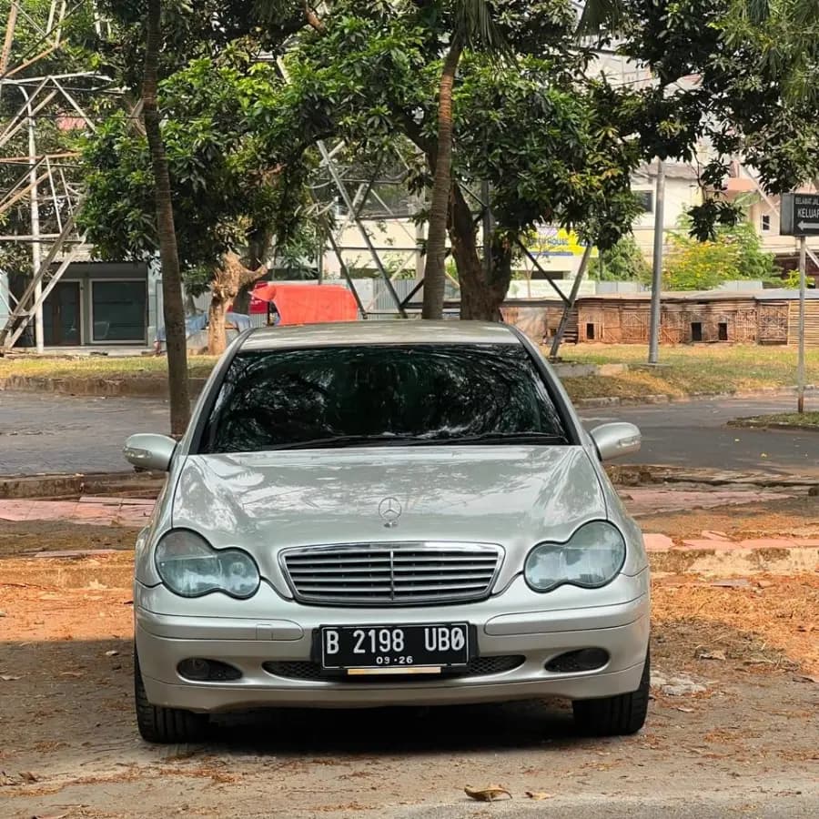 Mercedes-Benz C 180 2001