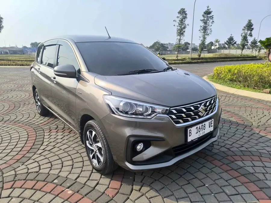 Suzuki Ertiga GX Hybrid 2023