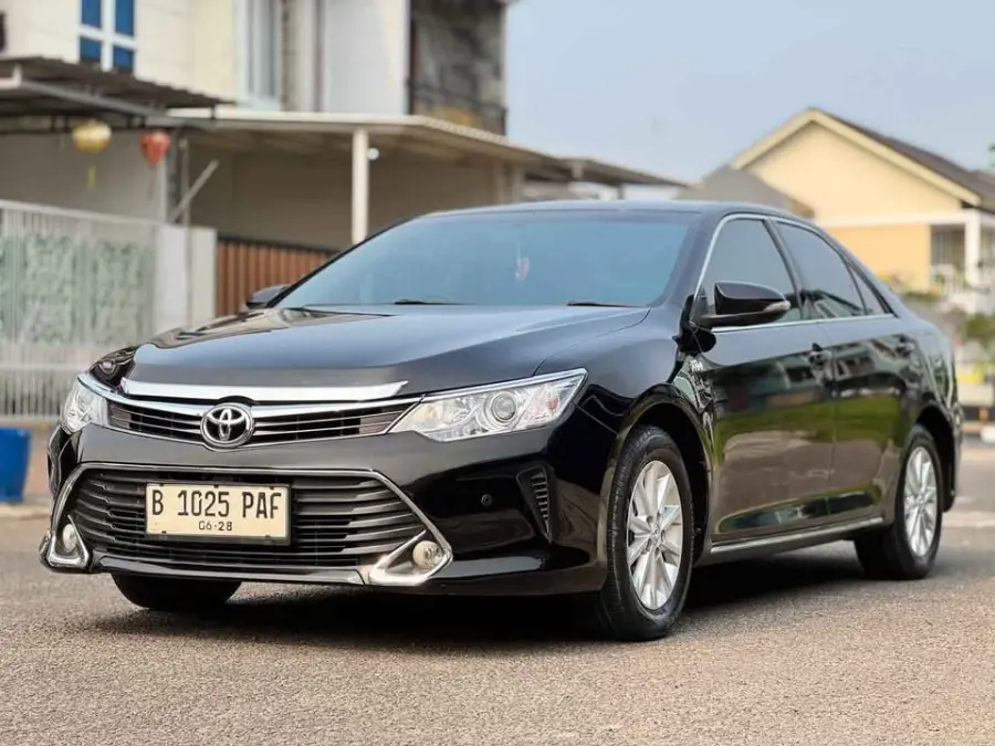Toyota Camry 2.5 G 2013
