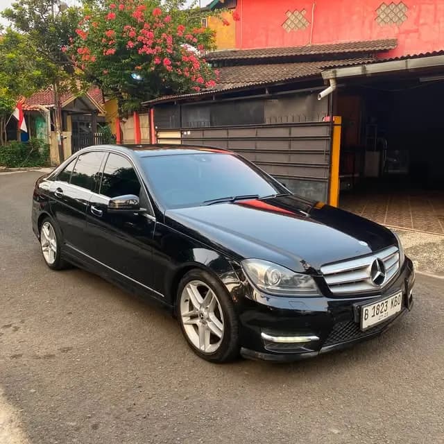 Mercedes-Benz C 250 AMG Line 2013