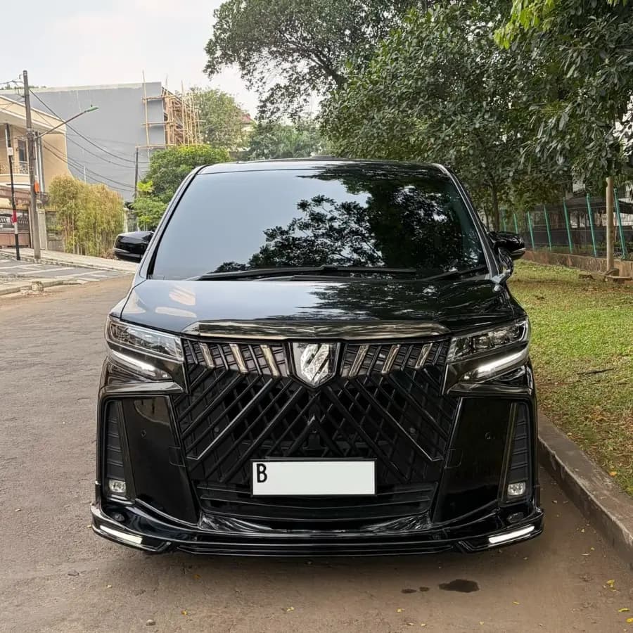 Toyota Alphard SC 2015