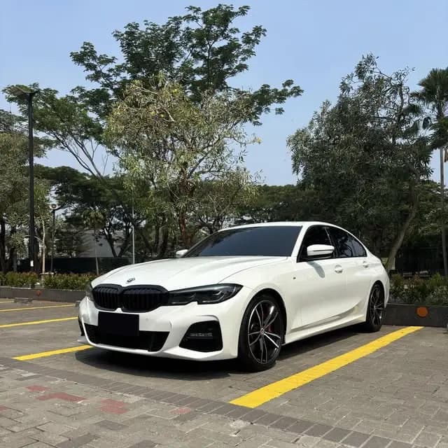 BMW G20 330i 2022