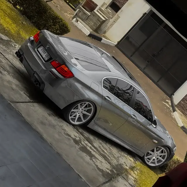 BMW F10 528i 2013