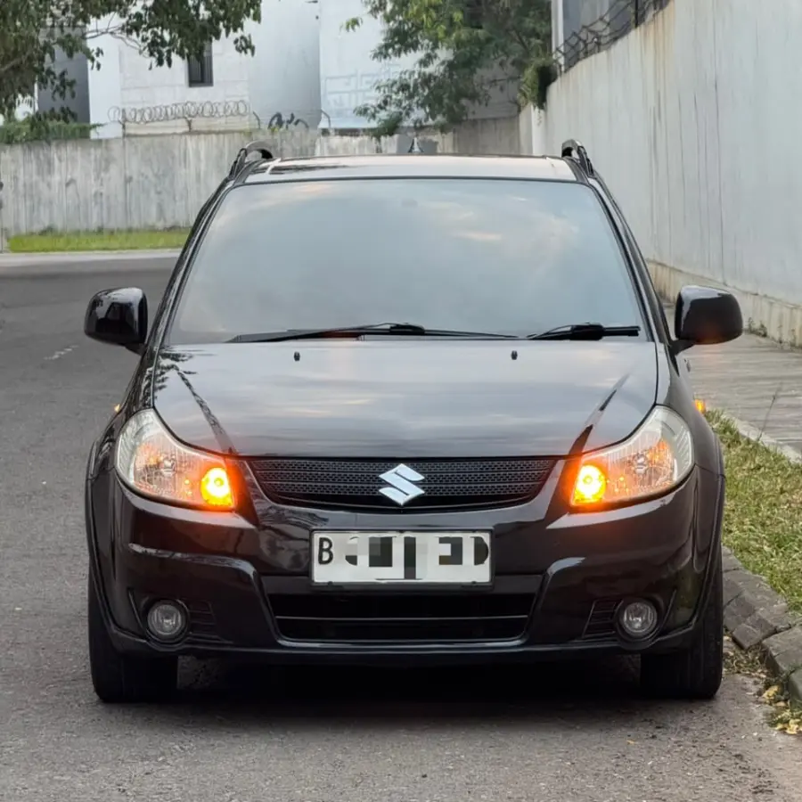 Suzuki SX4 X-Over 2008