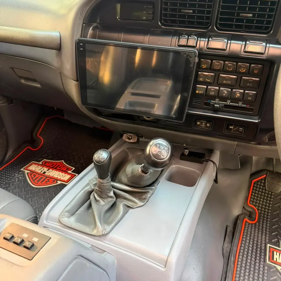 Toyota Land Cruiser VX 81 1992
