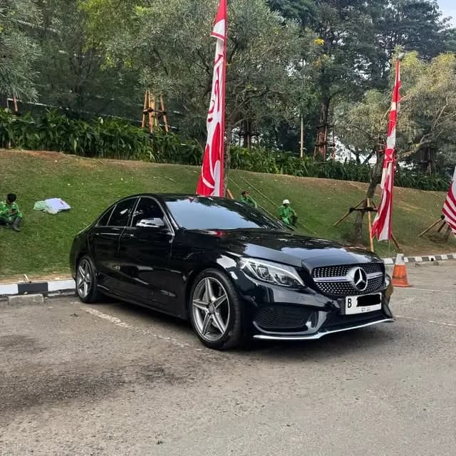 Mercedes-Benz C 250 AMG Line 2015
