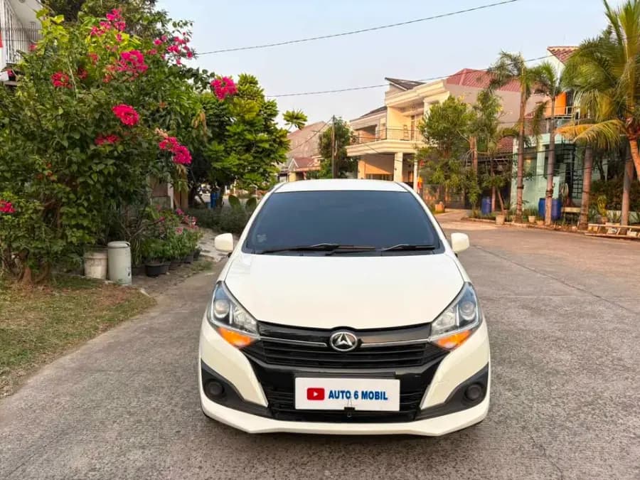 Daihatsu Ayla 1.0 X 2019