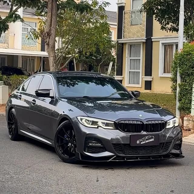 BMW G20 330i 2019