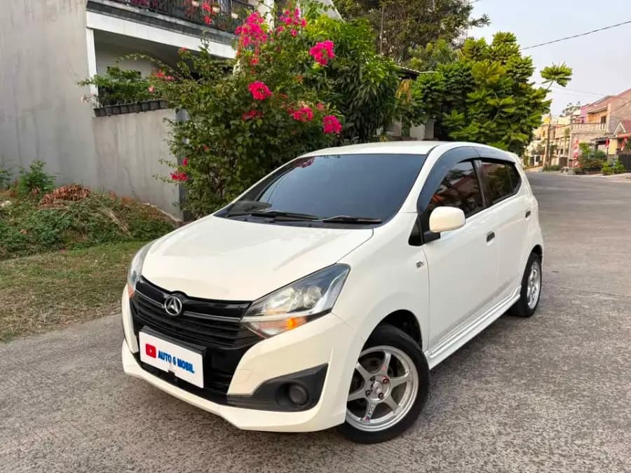 Daihatsu Ayla 1.0 X 2019