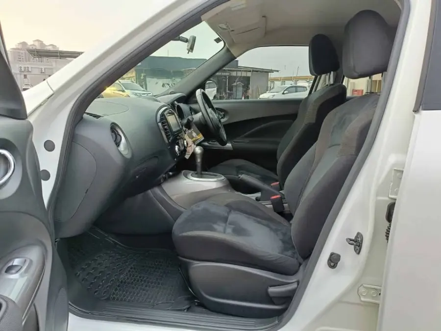 Nissan Juke RX 2012