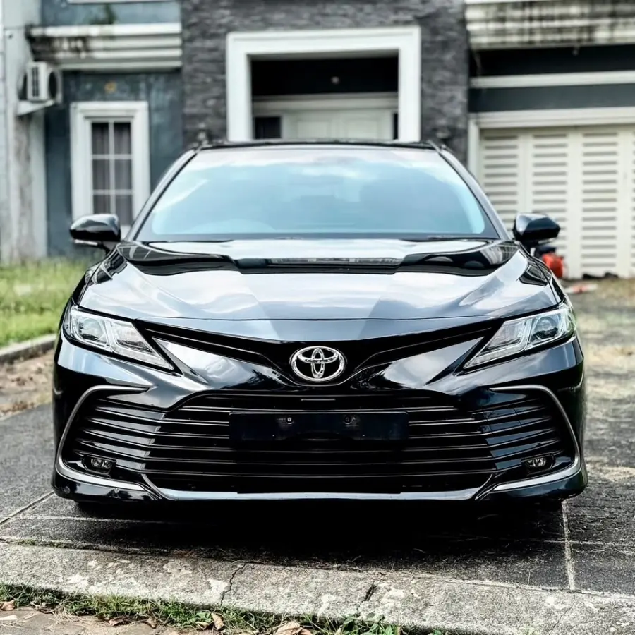 Toyota Camry 2.5 V 2022