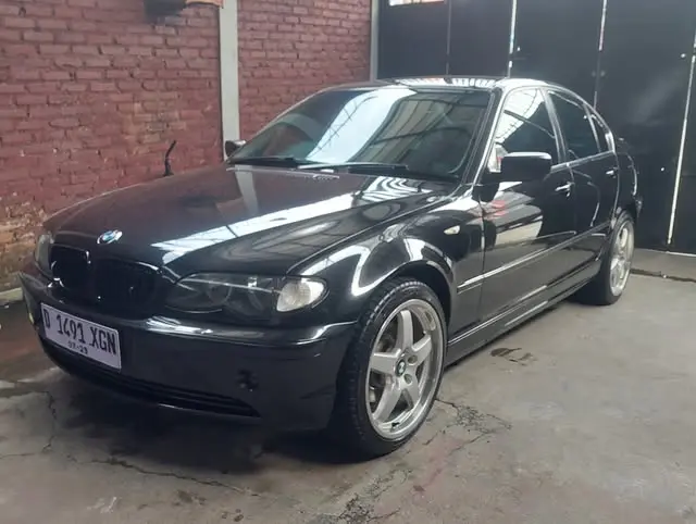 BMW E46 325i 2002