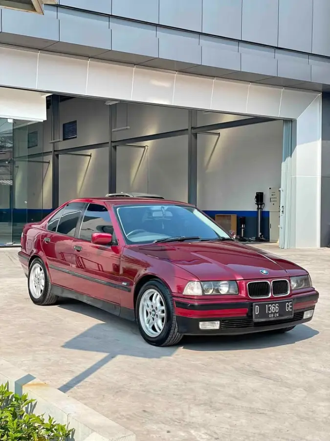 BMW E36 320i 1995