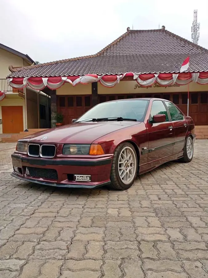 BMW E36 320i 1994