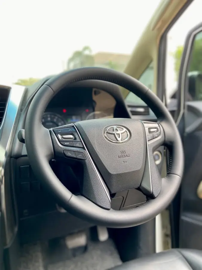 Toyota Alphard SC 2016