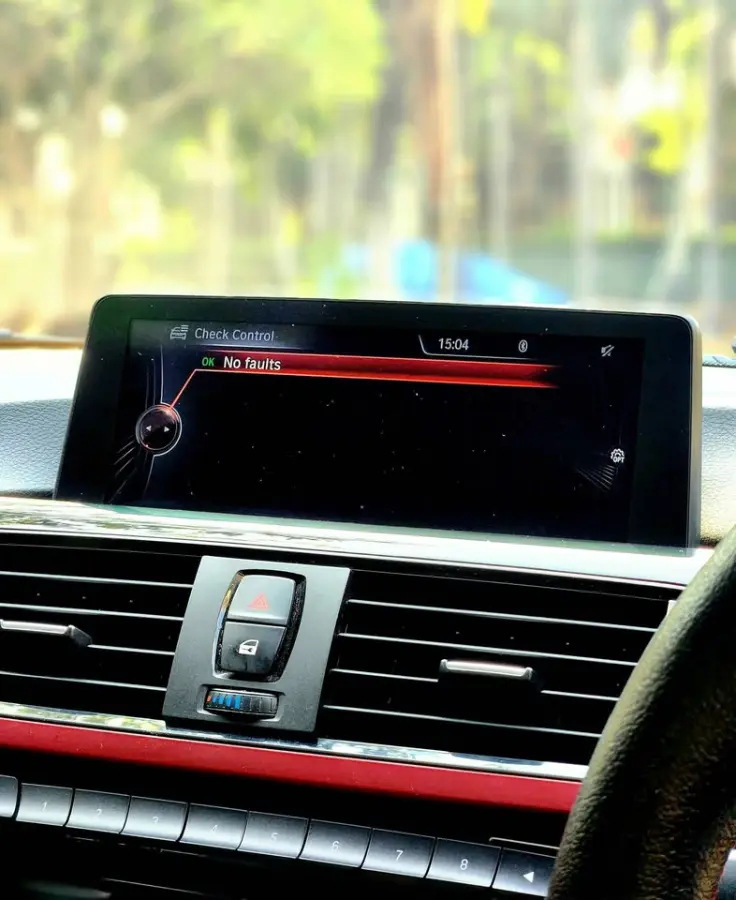 BMW F30 320i 2014