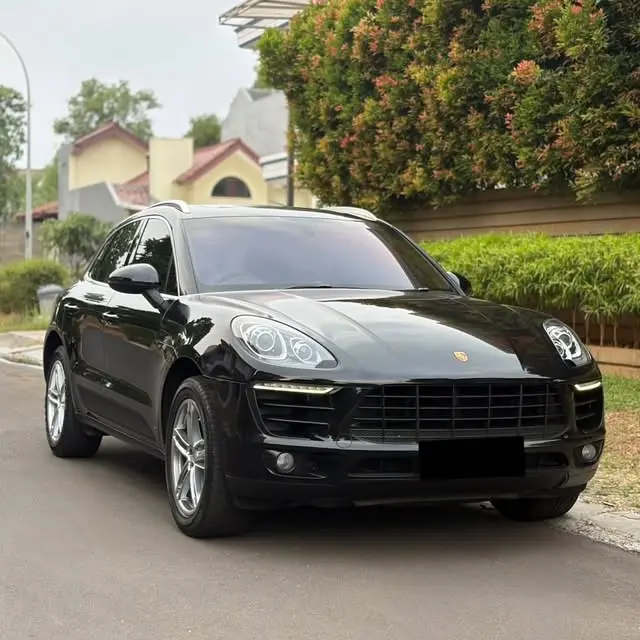 Porsche Macan Turbo 2015