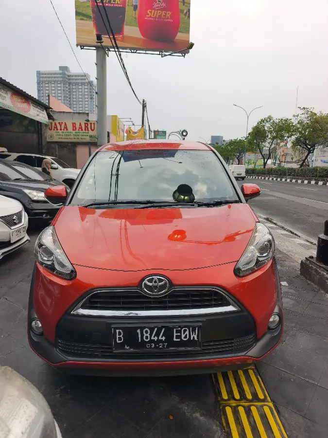 Toyota Sienta 1.5 G 2017